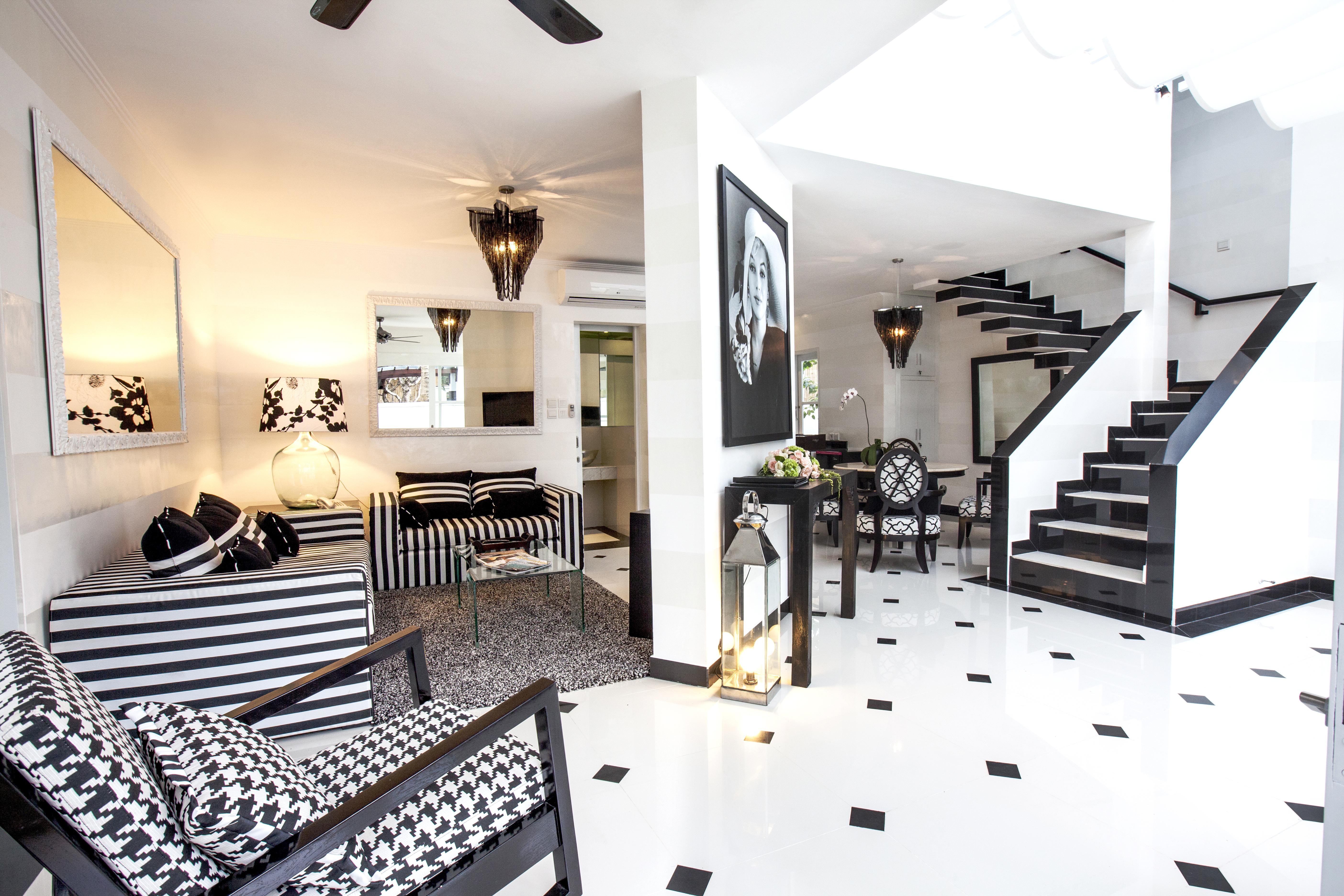 Four On Drupadi Villa Seminyak Buitenkant foto