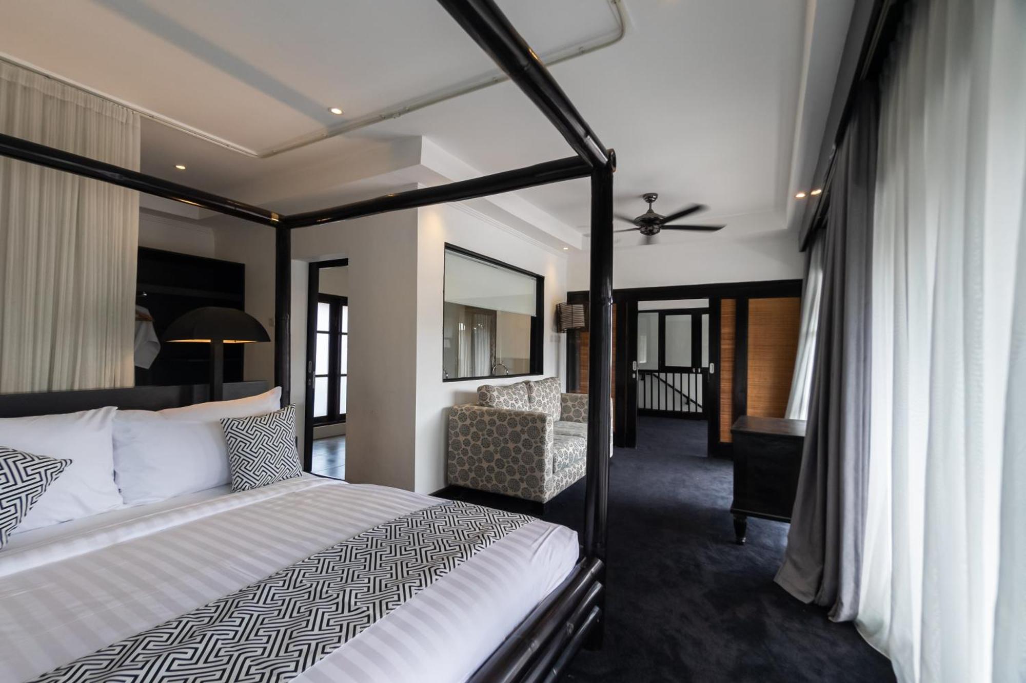 Four On Drupadi Villa Seminyak Buitenkant foto