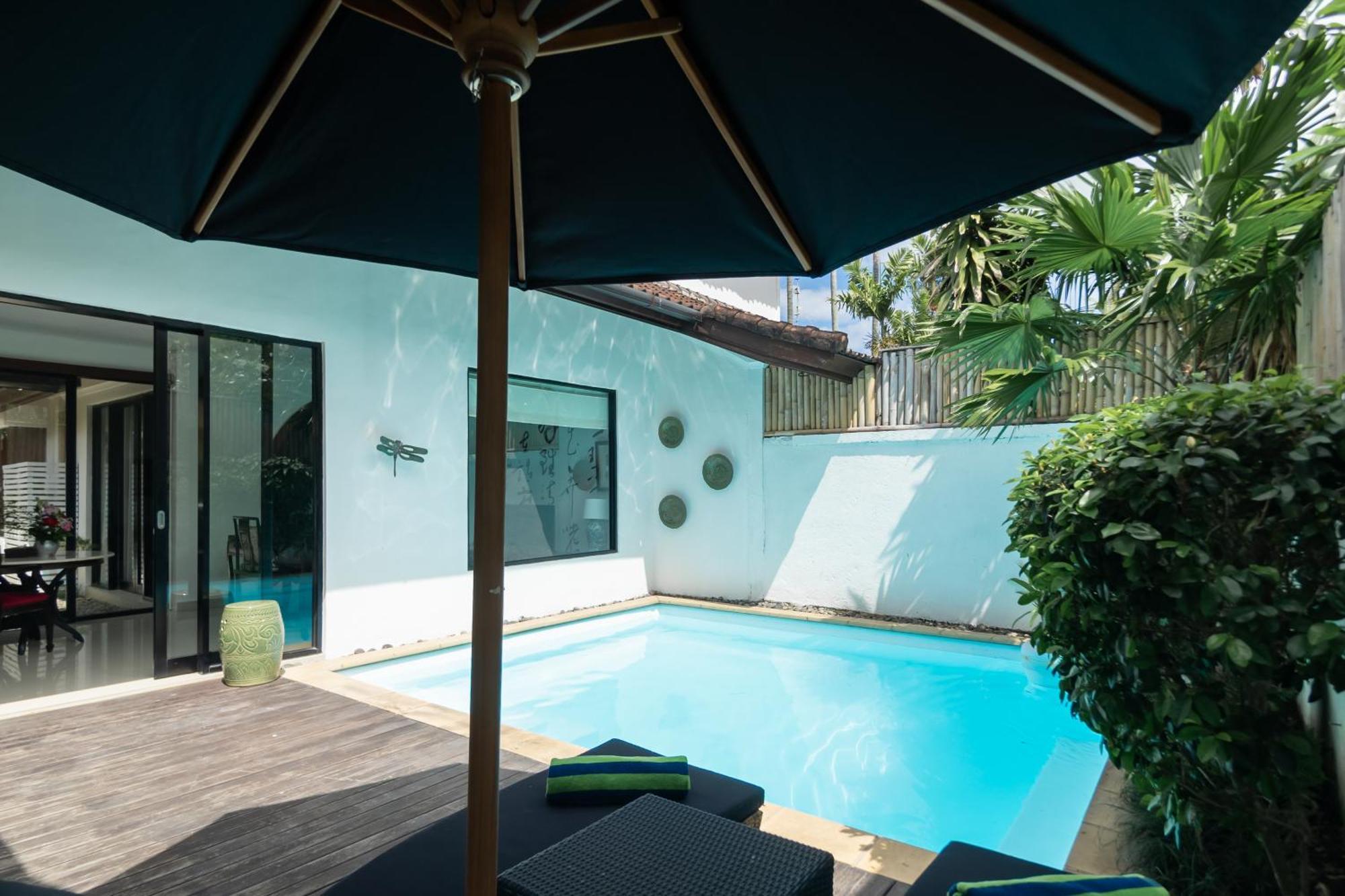 Four On Drupadi Villa Seminyak Buitenkant foto
